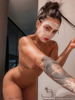 Ashlyeroberts Nude OnlyFans Photos #15