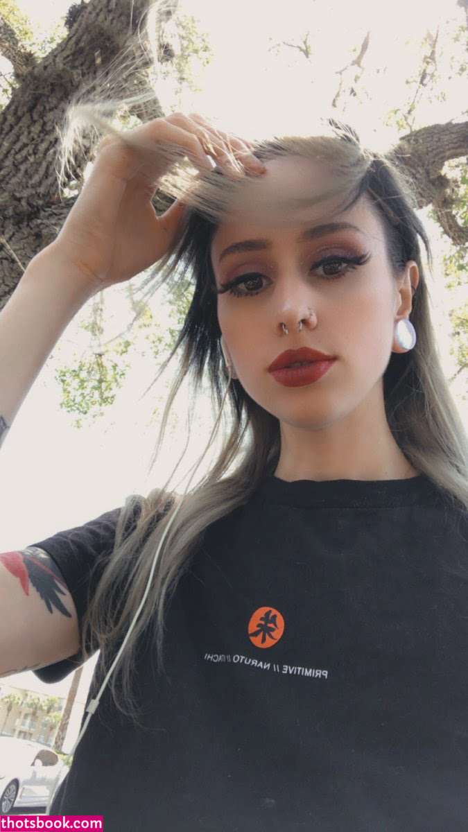 Kuromitachi mvgicbaby ReimiLuxe uchihalilac Nude Leaks OnlyFans Photos #4 1828377