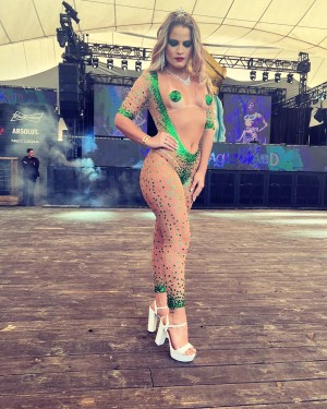 Bruna Carlos brunadiascereja abrunacarlos Nude Leaks OnlyFans Photos #2