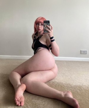 Maantisx  Nude Leaks OnlyFans Photos #1