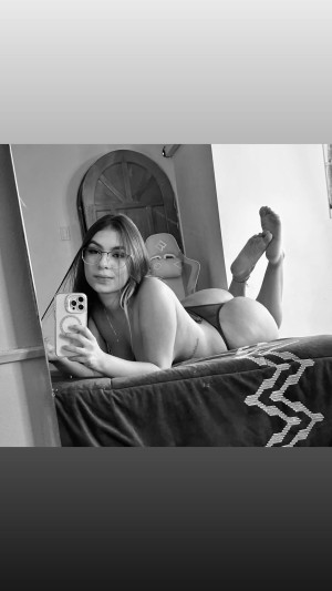 Sofia Cortez Nude Leaks OnlyFans Photos #5