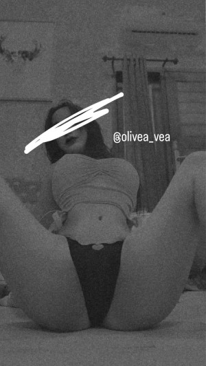 Olivea Hadid Nude Leaks OnlyFans Photos #4