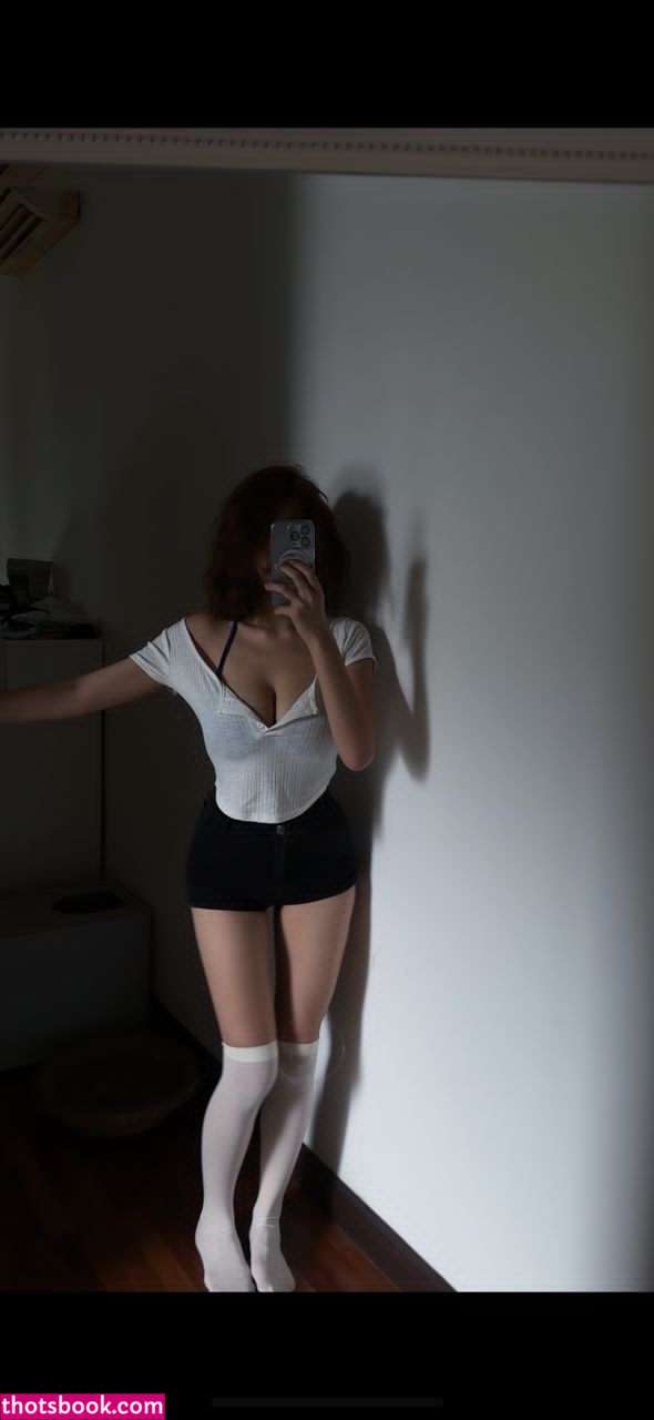 viviannn 67 Nude Leaks OnlyFans Photos #5 1834097