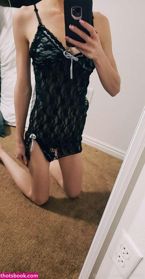 Elle Dainty Nude OnlyFans Photos #5 343952