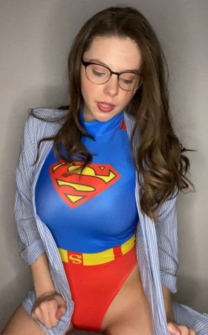 Nerdy hans Nude OnlyFans Photos #1
