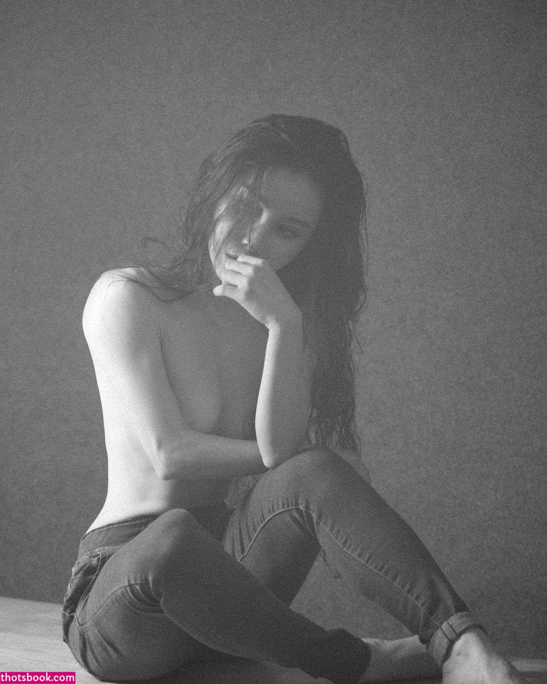 Yuan Herong Nude Photos #5 349189