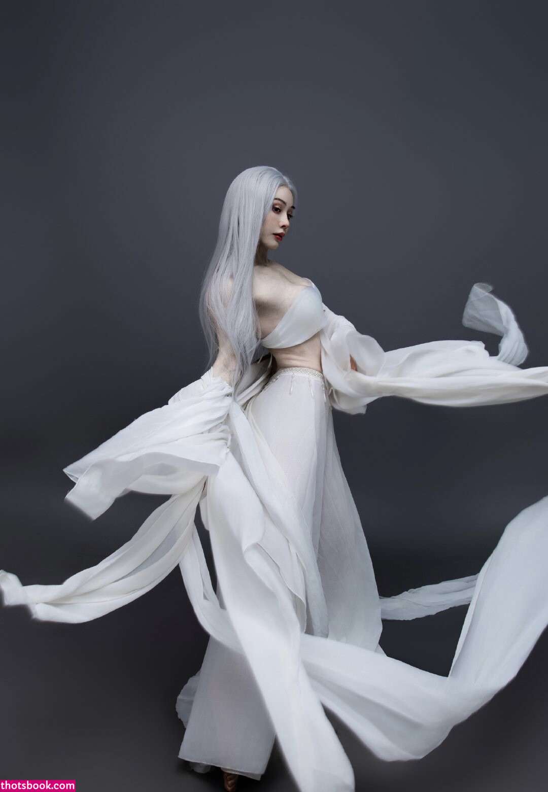 Yuan Herong Nude Photos #9 349641