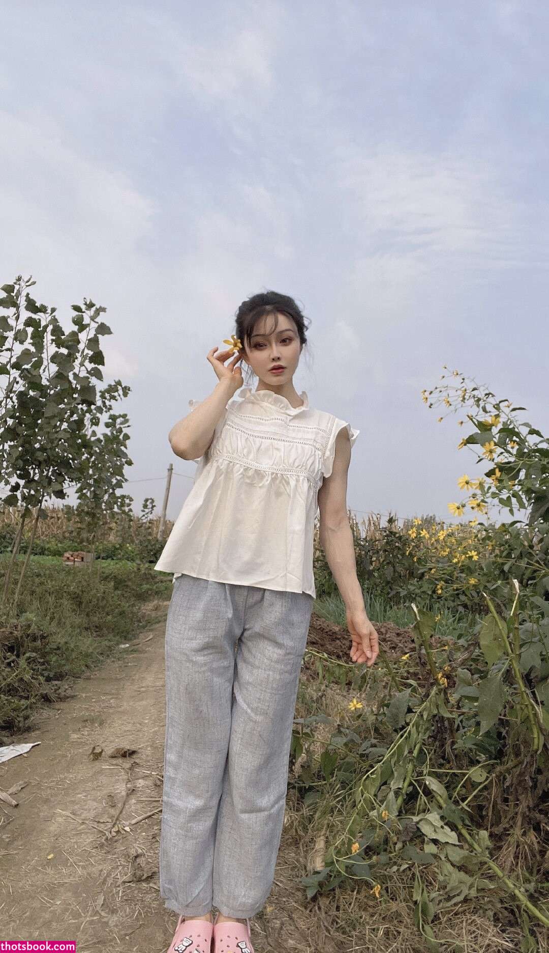 Yuan Herong Nude Photos #11 349650