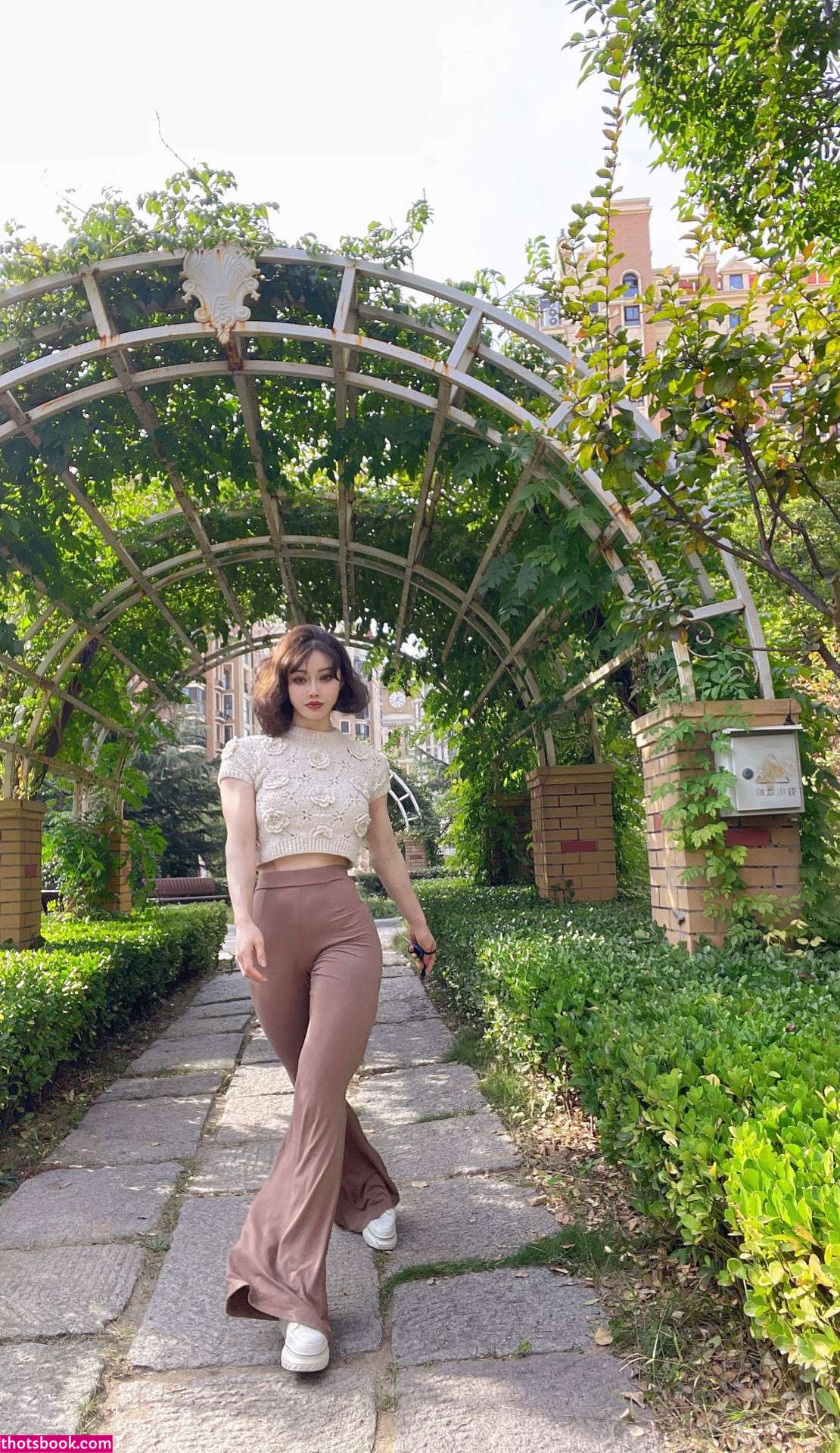 Yuan Herong Nude Photos #13 349664