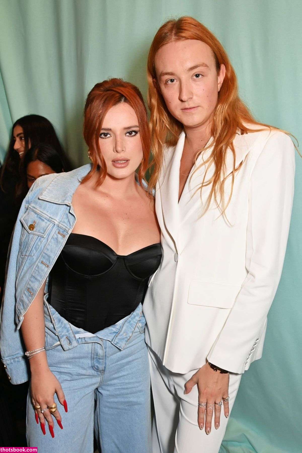 Bella Thorne Nude OnlyFans Photos #13 369857