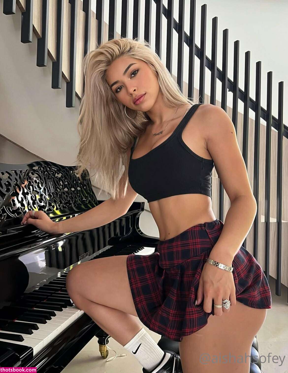 Aishah Sofey Nude OnlyFans Photos #3 364300