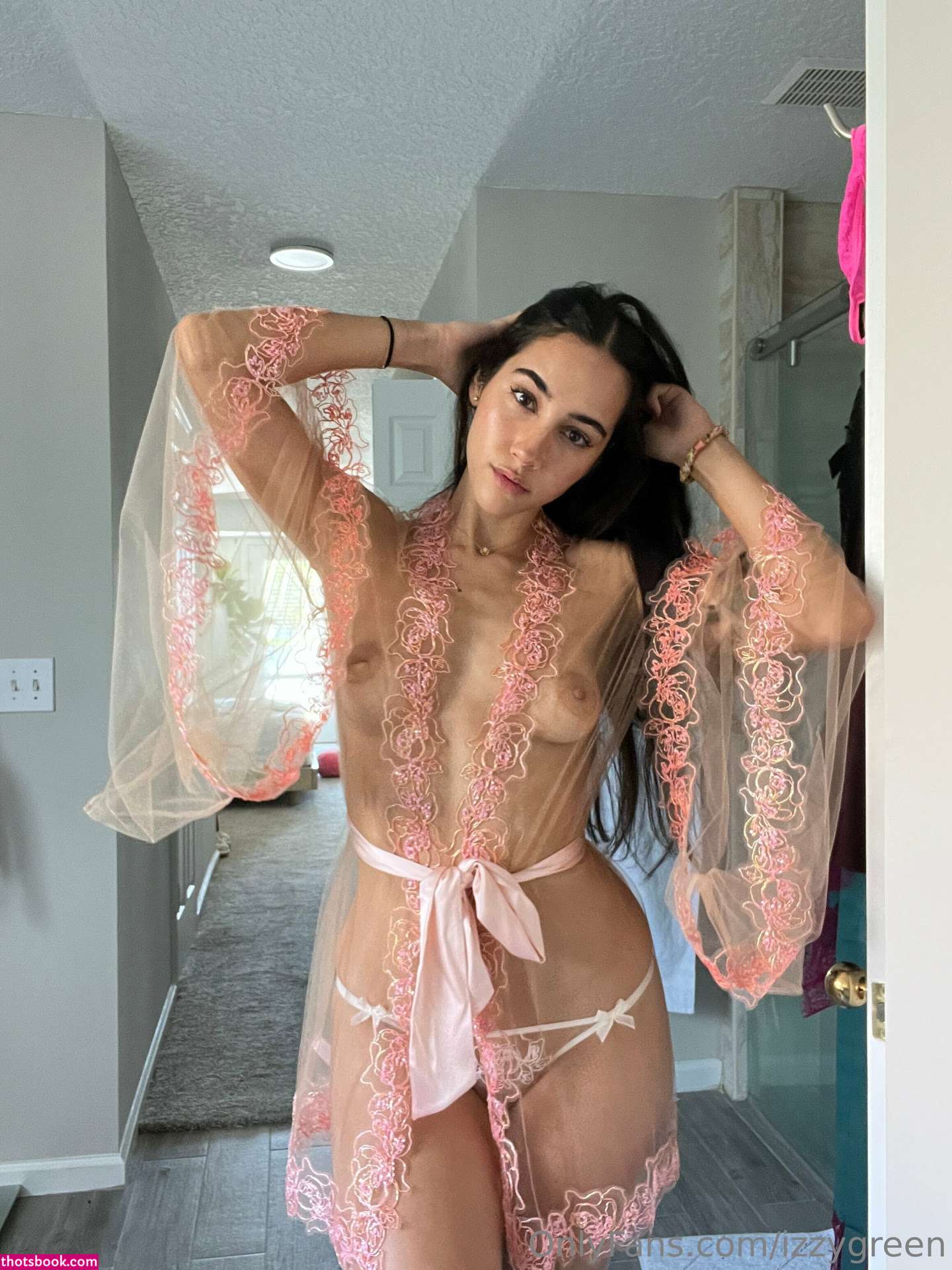 Izzy Green Nude OnlyFans Photos #25 373226