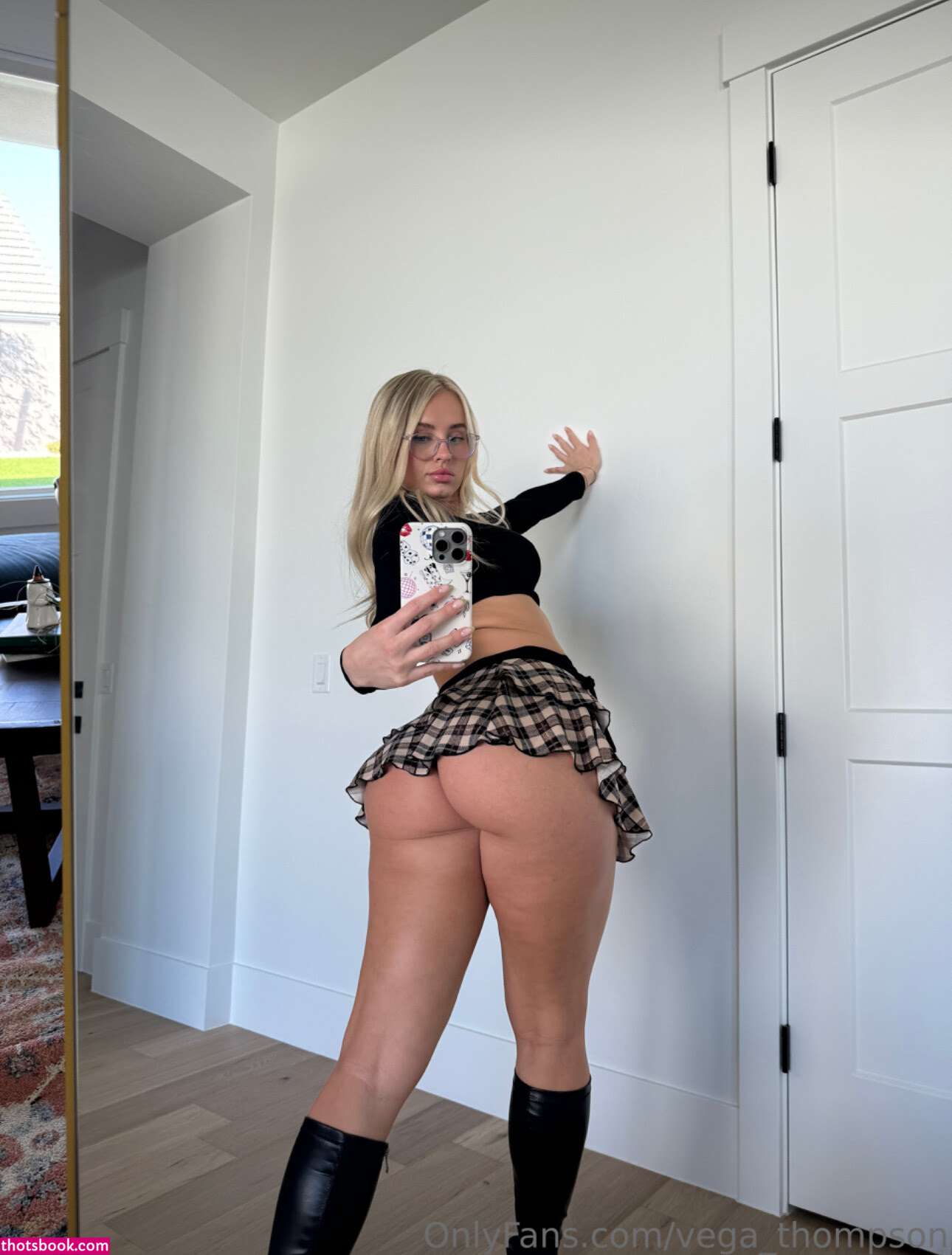 Vega Thompson Nude OnlyFans Photos #22 1160697