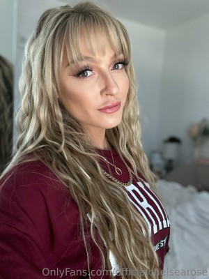 chelsea bodyy Nude Leaks OnlyFans Photos #2