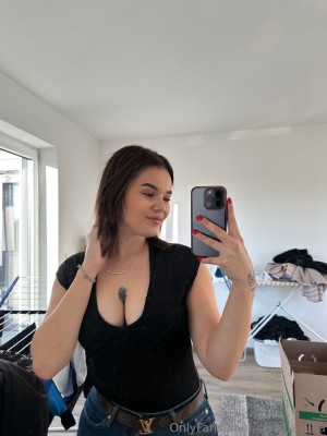 sensualjulia Nude Leaks OnlyFans Photos #1