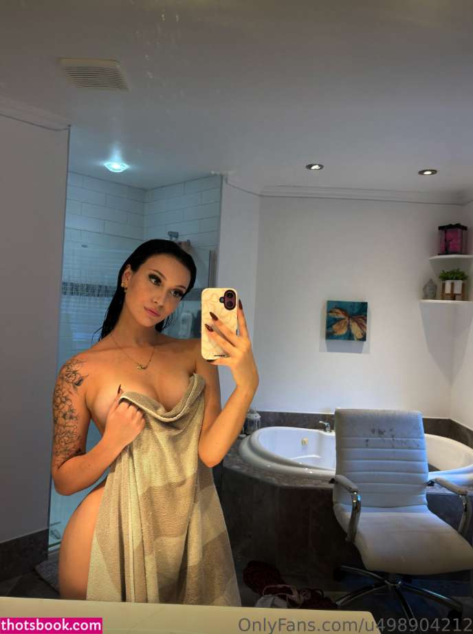 itsleaxx itsleaaxx0 Itsleaax Nude Leaks OnlyFans Photos #1 1807117