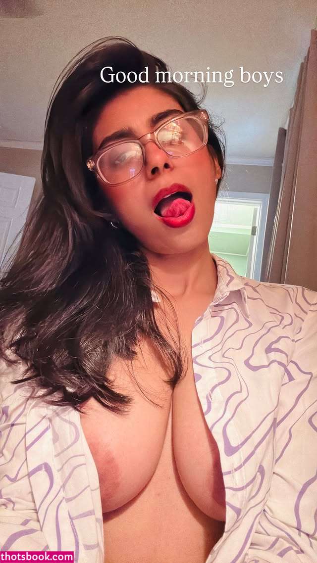 iamaqsapervaiz Nude Leaks OnlyFans Photos #6 1809294