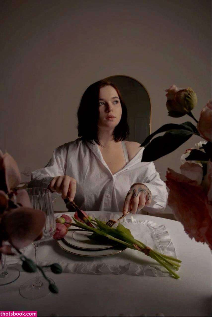 ThuBoppre rosemaryleadley DevonaHutzler AllysonAird Nude Leaks OnlyFans Photos #1 1820767