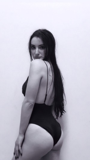 Mariam Chaganava Nude Leaks OnlyFans Photos #6