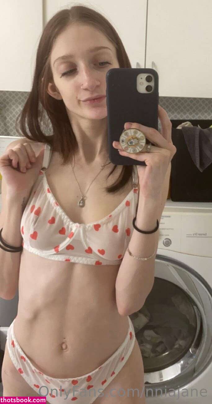 nniajane alyyjean Nude Leaks OnlyFans Photos #2 1808827