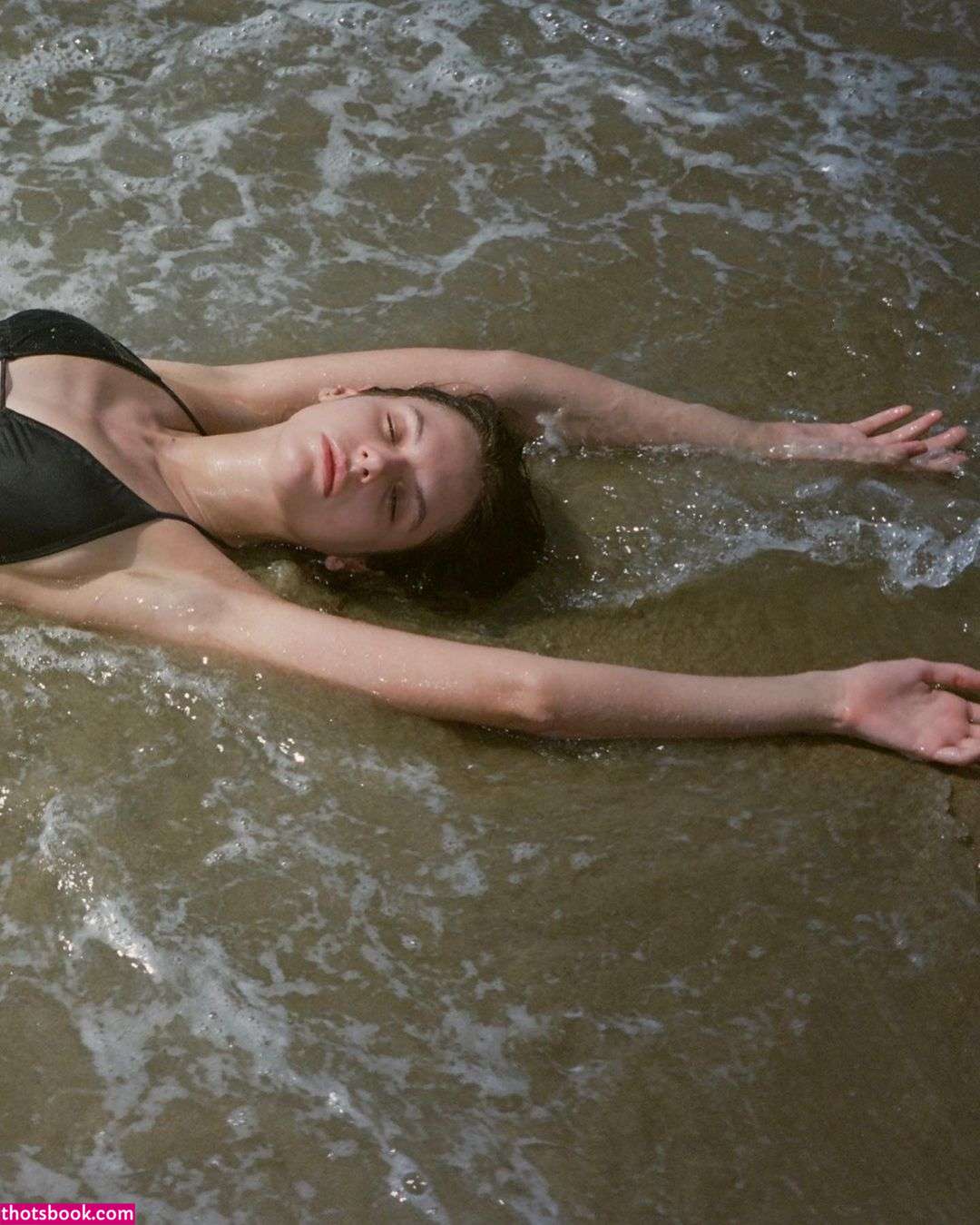 Alizee Gamberini Nude Leaks OnlyFans Photos #3 1811050