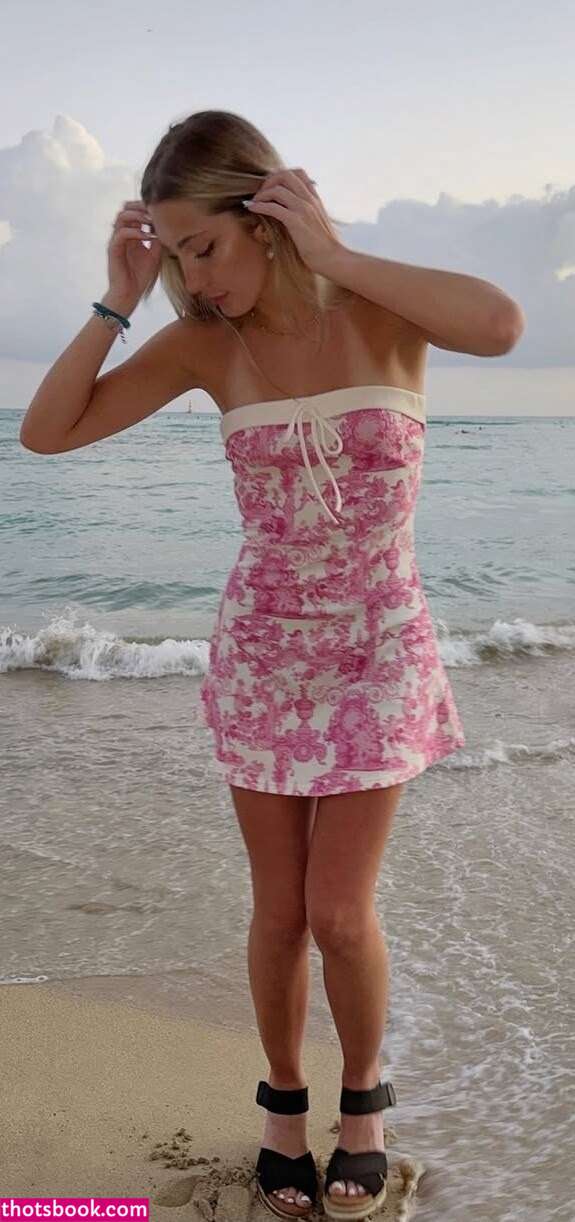 Caroline Ambrose pinknoodle0o0 Nude Leaks OnlyFans Photos #4 1813025