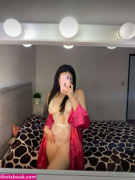 itsemilyissweet Nude Leaks OnlyFans Photos #4 1795194