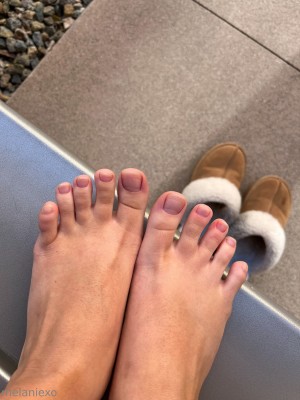 littlemelaniexo Nude Leaks OnlyFans Photos #2