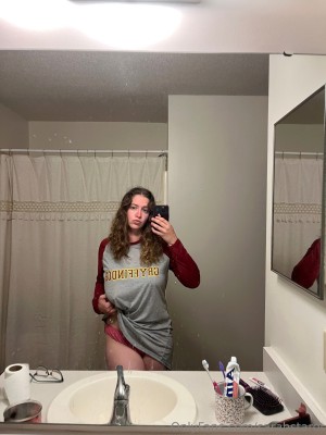 sarahstarot Nude Leaks OnlyFans Photos #1