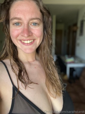 sarahstarot Nude Leaks OnlyFans Photos #4