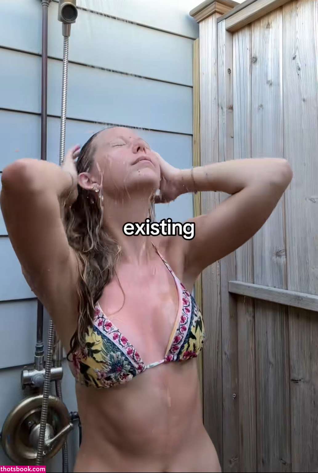 Miranda McKeon nude Leaks OnlyFans Photos #5 1802985