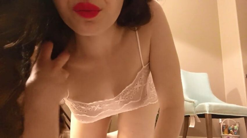 Hungry Lips Nudes