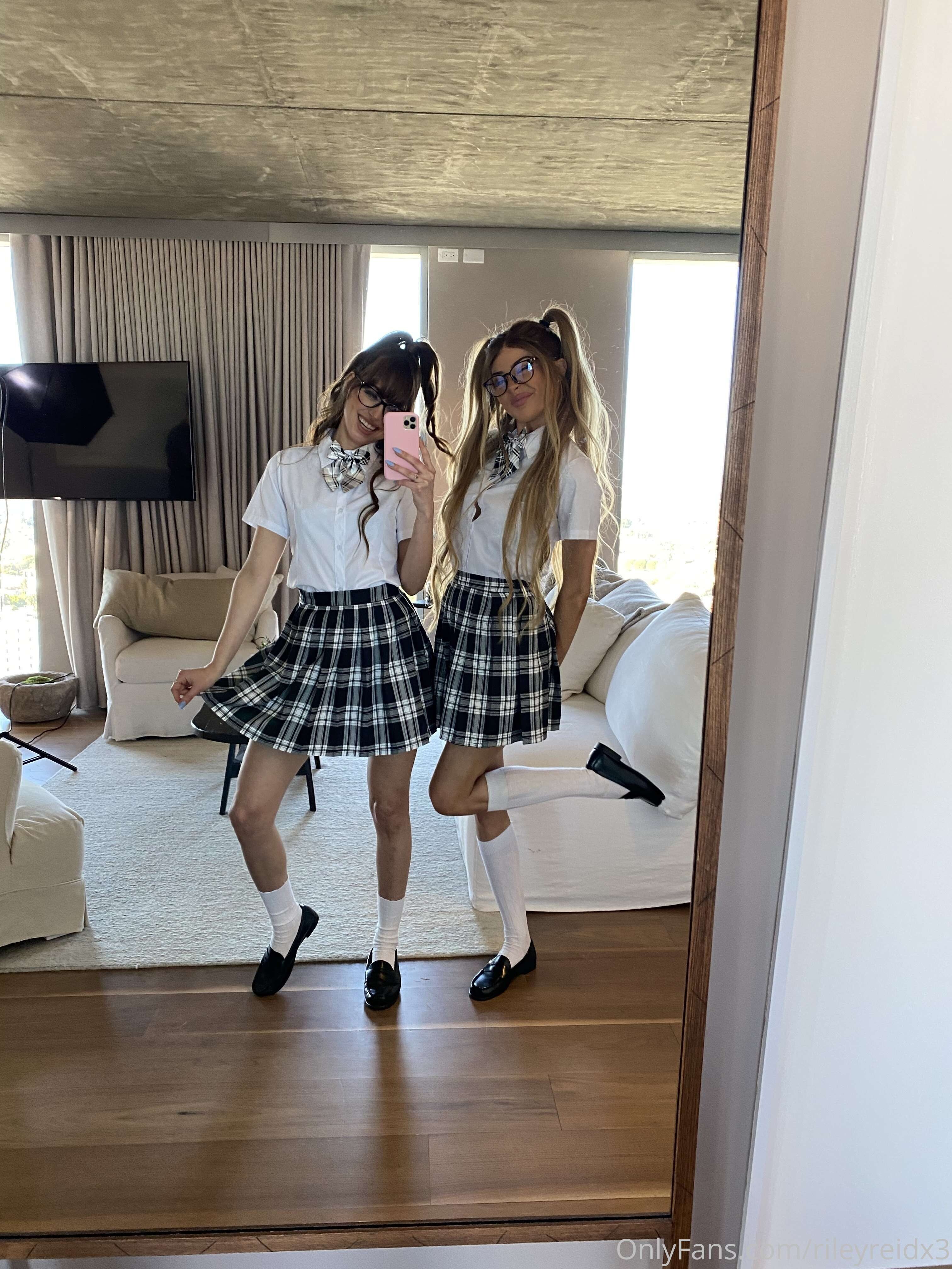 Kristen Hancher Leaked Photos 122153