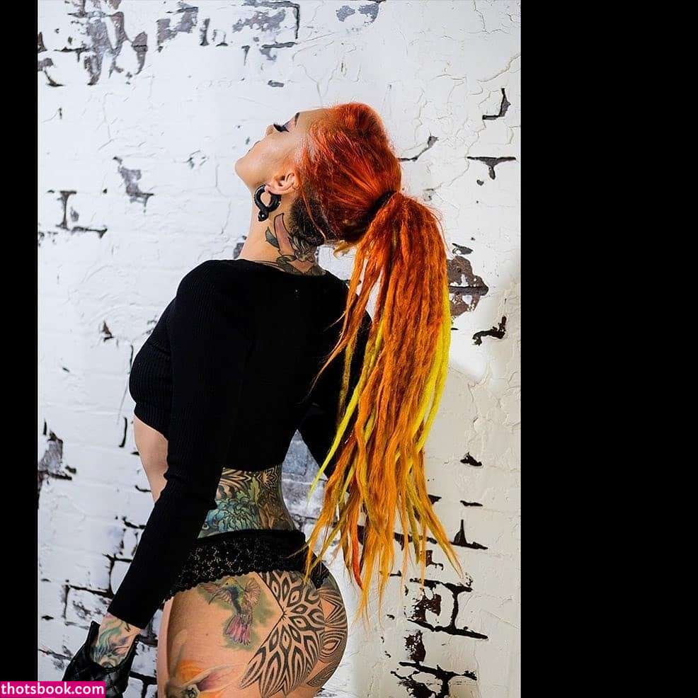 Lena Scissorhands Photos #2 273063