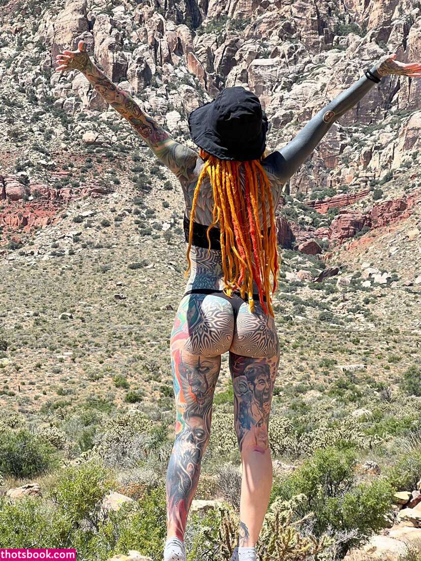 Lena Scissorhands Photos #2 273065