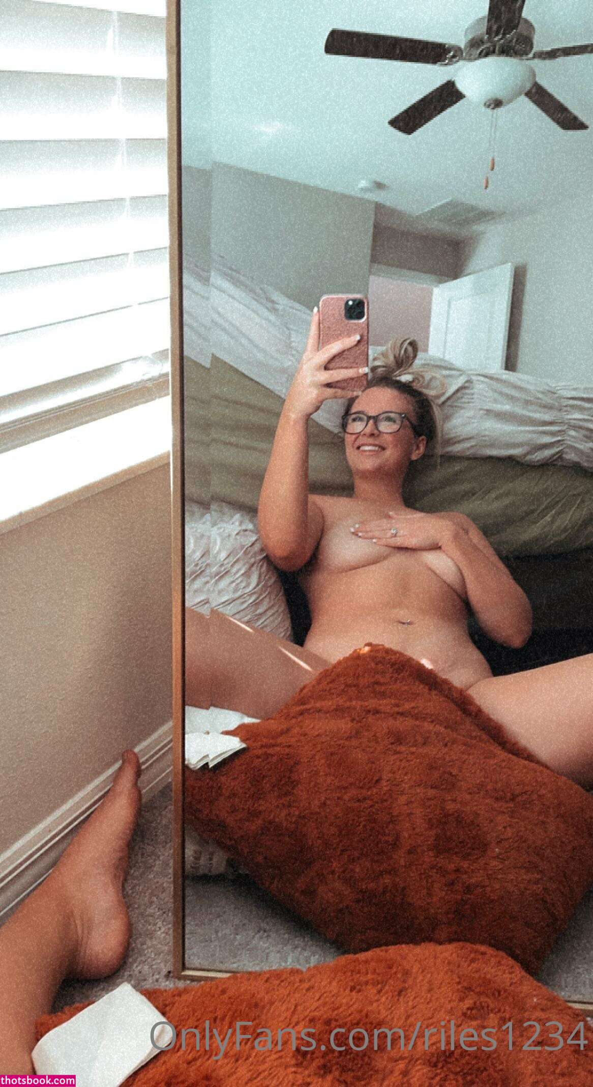 RILEY NIPPER Nude Photos #2 289596