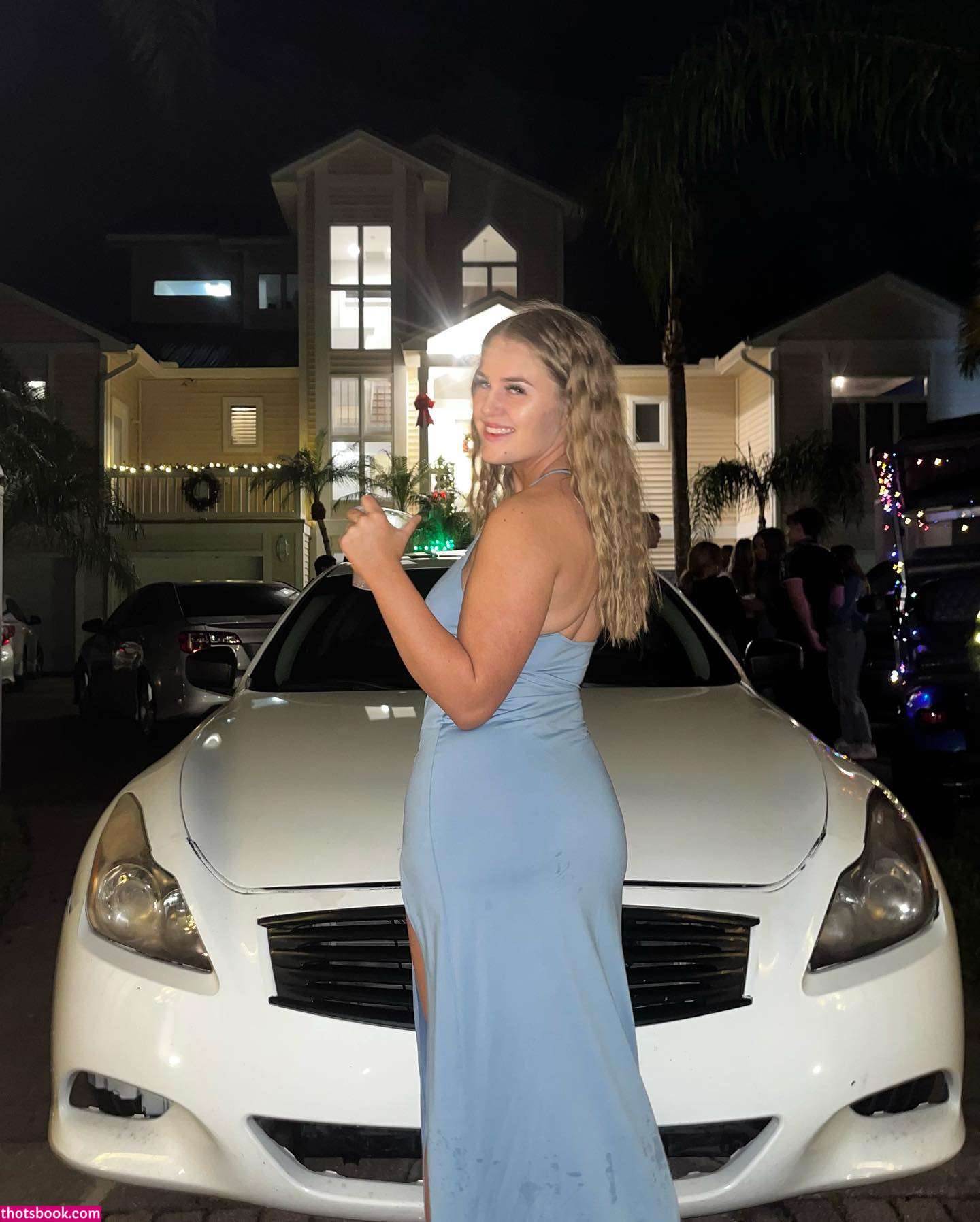 RILEY NIPPER Nude Photos #4 289651