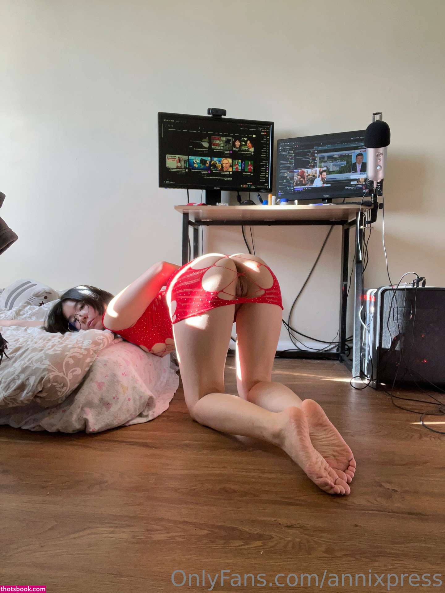 annixpress Nude Photos #4 291552