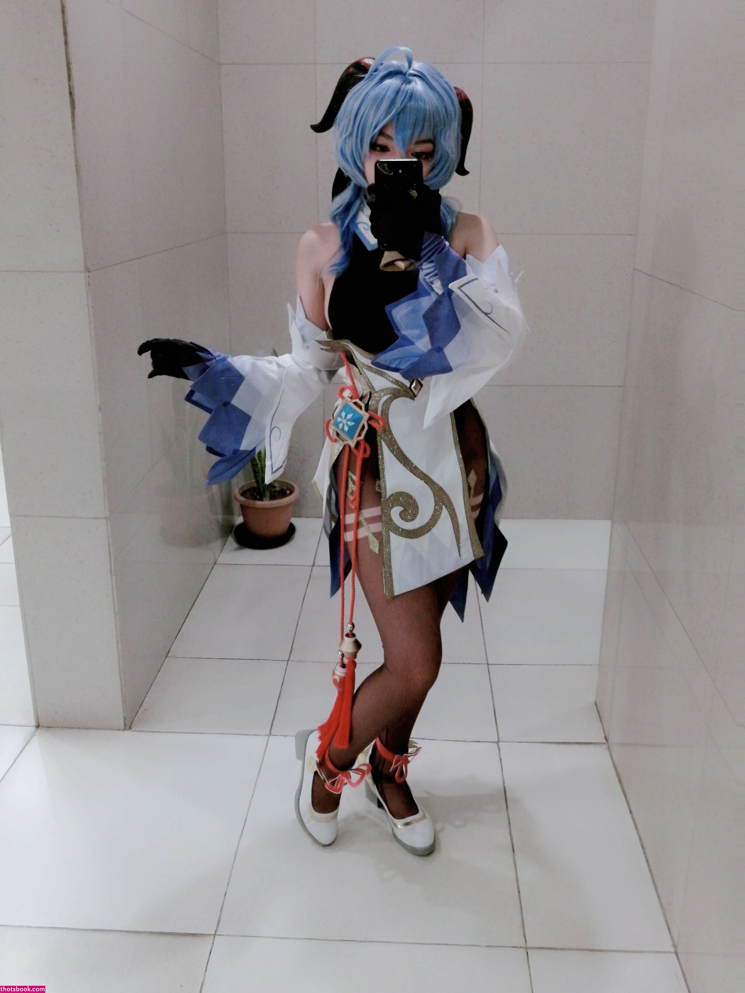 Suji Nude Photos #4 329735