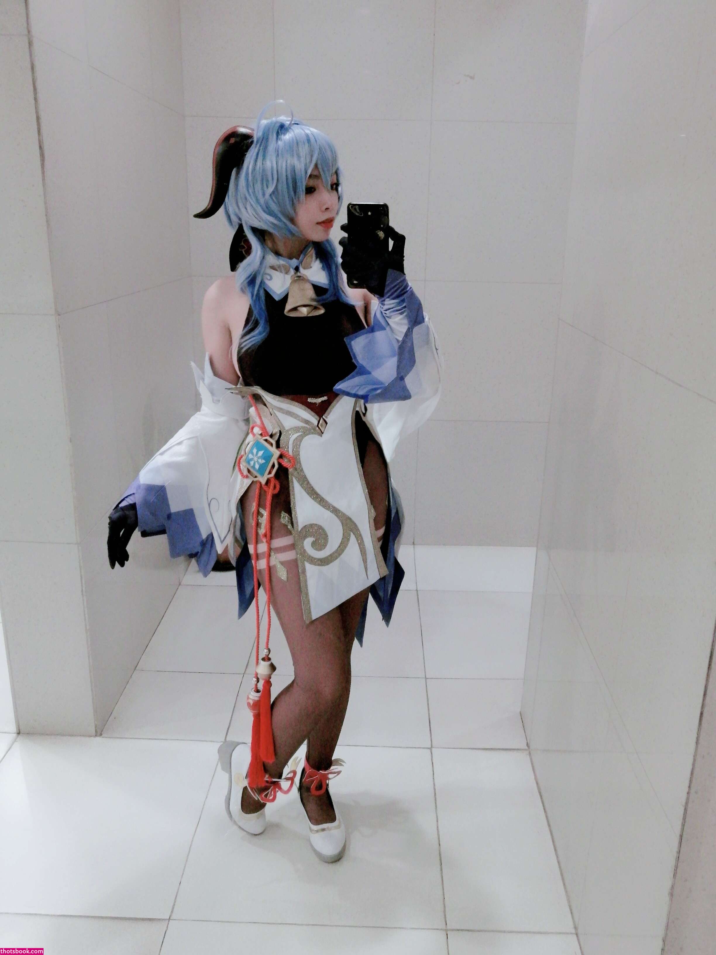 Suji Nude Photos #4 329748