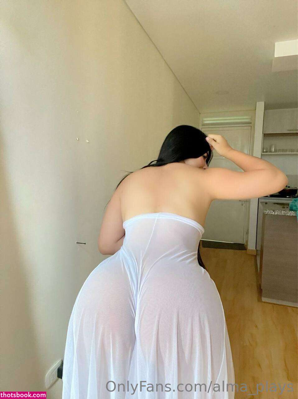 Alma plays OnlyFans Photos #1 282096
