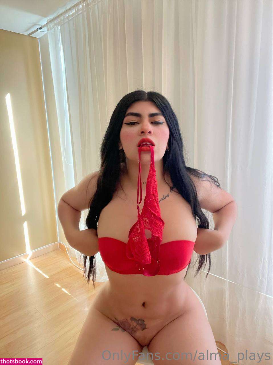 Alma plays OnlyFans Photos #13 283879