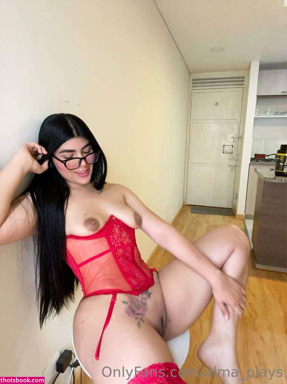 Alma plays OnlyFans Photos #13 283882