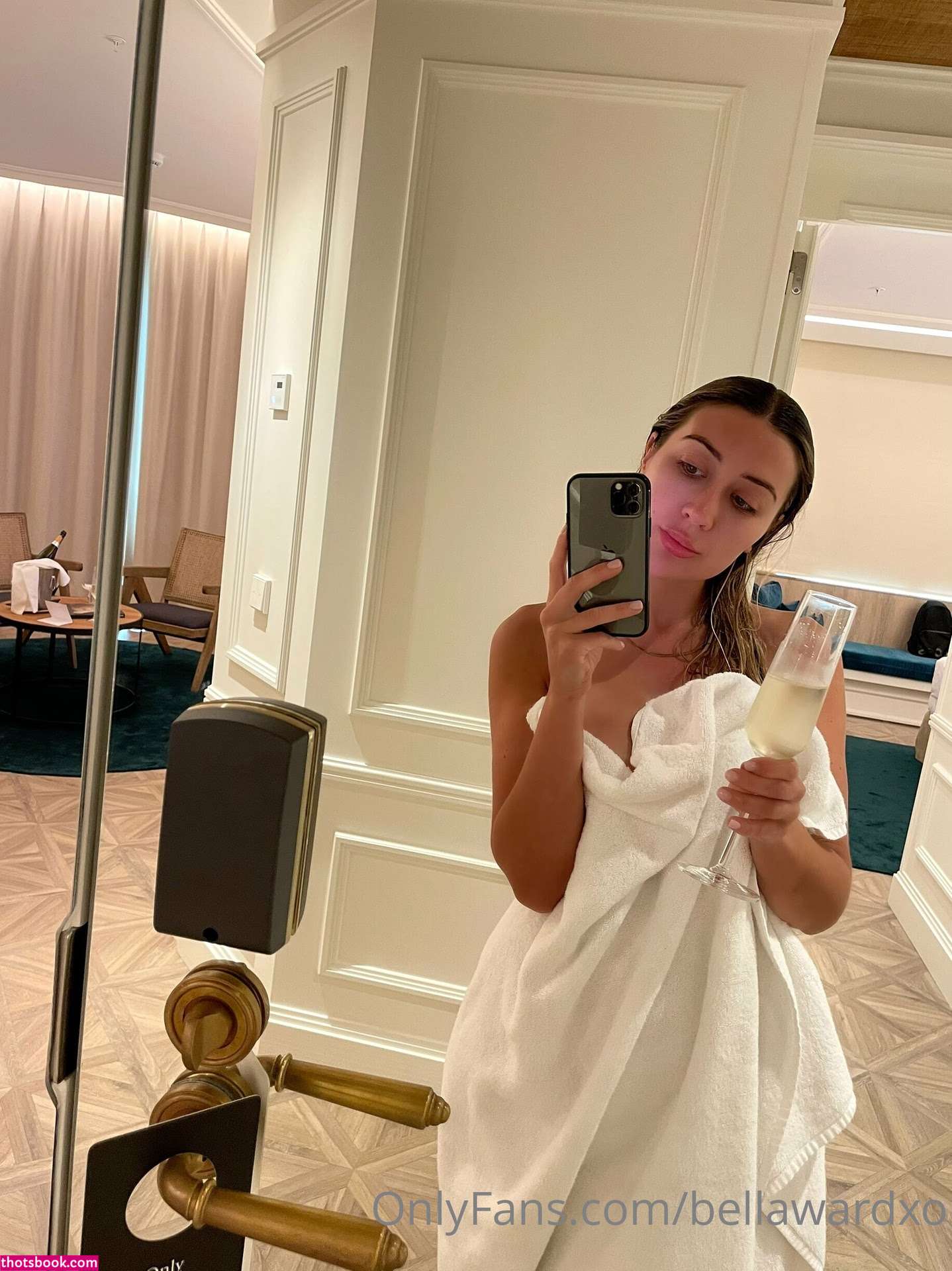 Msbellla Nude Photos #2 299237