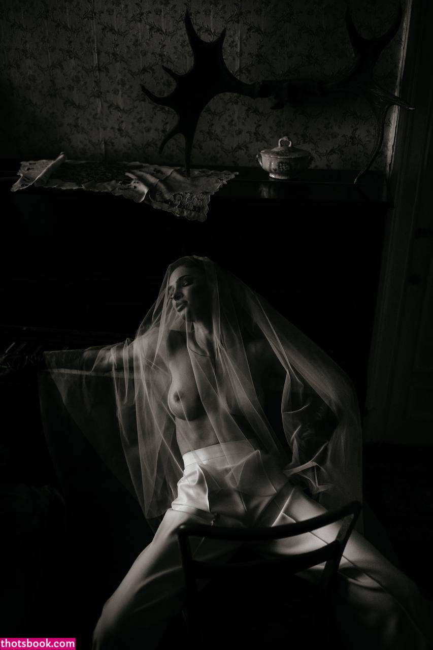 Vialentina Nude Photos #4 299760