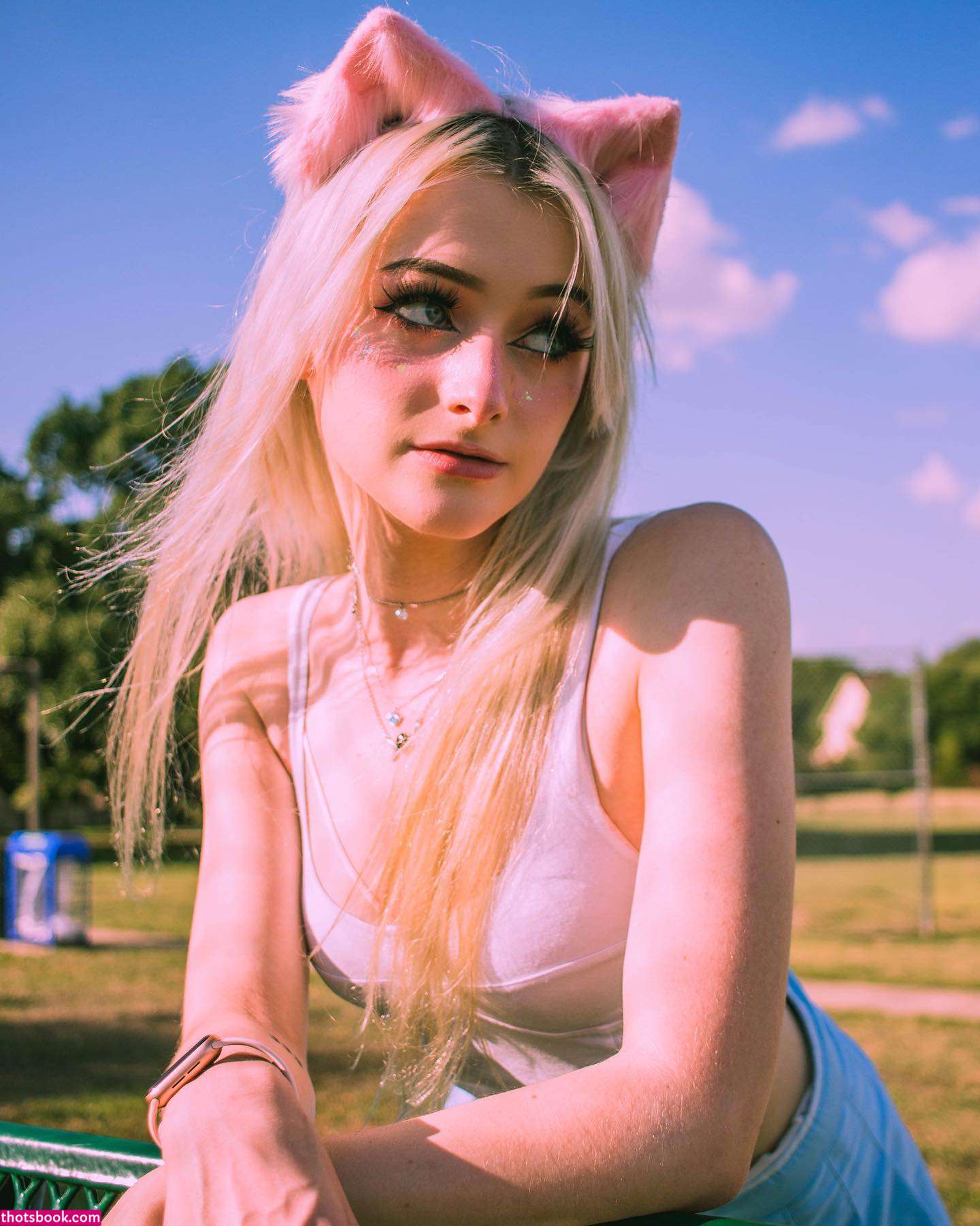 Adrianah Lee Nude Photos #1 293597