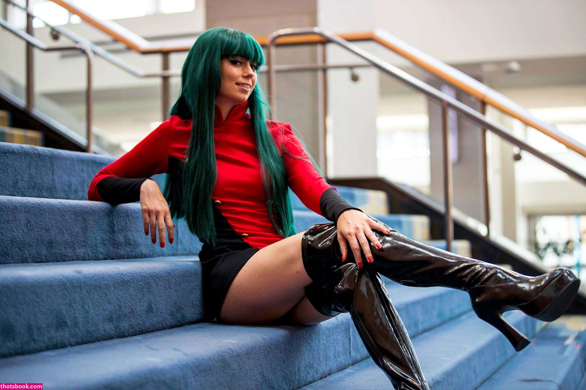 Uncanny Megan Nude Photos #6 297729