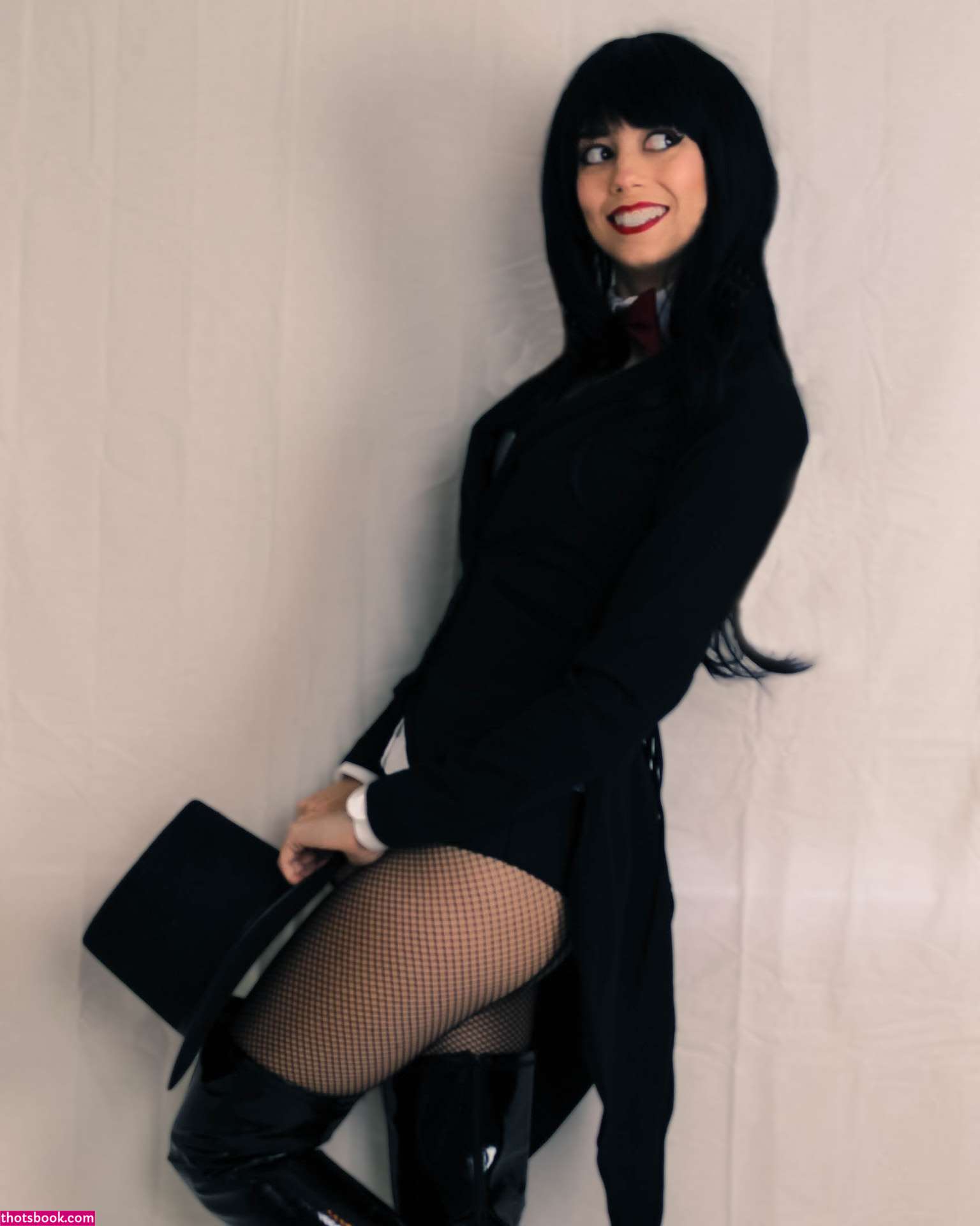 Uncanny Megan Nude Photos #9 297776