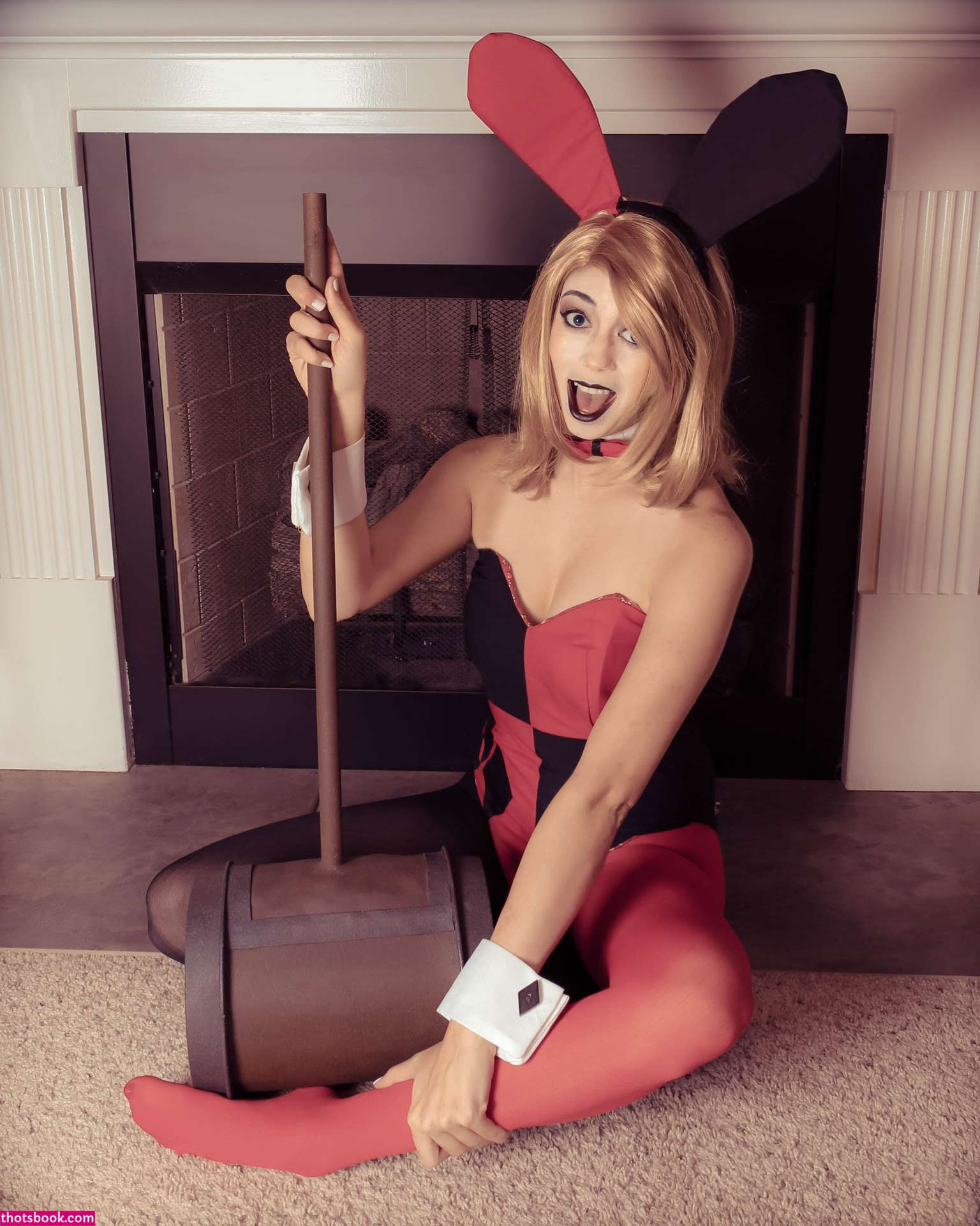 Uncanny Megan Nude Photos #16 298420