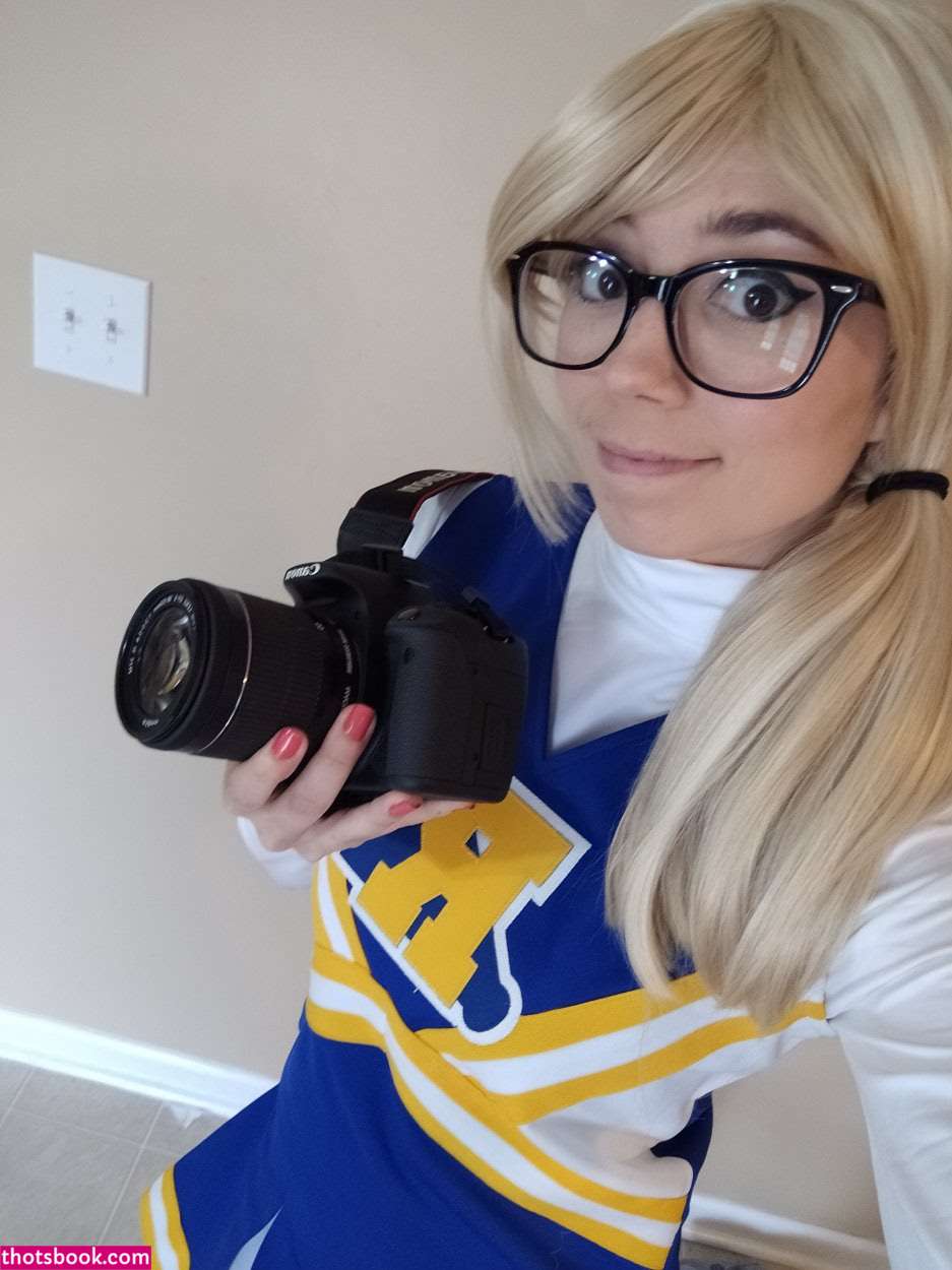 Uncanny Megan Nude Photos #17 298449